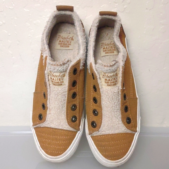 Blowfish Shoes - Blowfish Low Top Sneakers Tan Cream